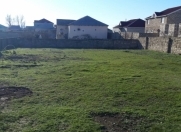 Satılır 5.5 sot torpaq Binə