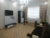 İcarəyə verilir 3 otaqlı 100 m2 yeni tikili Elmlər Akademiyası m.