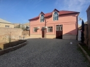 Satılır 5 otaqlı 218 m2 həyət evi Lökbatan