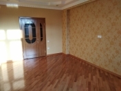 Satılır 3 otaqlı 77 m2 yeni tikili 4 mkr