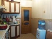 Satılır 2 otaqlı 60 m2 köhnə tikili 8 km