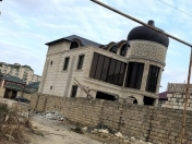Satılır 9 otaqlı 310 m2 obyekt Masazır