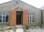 Satılır 3 otaqlı 100 m2 həyət evi Şuşa