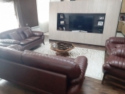 İcarəyə verilir 3 otaqlı 175 m2 yeni tikili Caspian Plaza