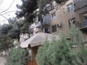 Satılır 1 otaqlı 34 m2 köhnə tikili İnşaatçılar m.