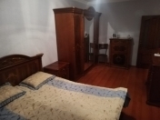 İcarəyə verilir 3 otaqlı 60 m2 köhnə tikili Bakıxanov