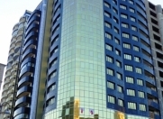 İcarəyə verilir 3 otaqlı 162 m2 yeni tikili Nizami m.