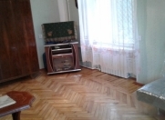 Satılır 1 otaqlı 31 m2 köhnə tikili İnşaatçılar m.