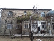 Satılır 6 otaqlı 203.7 m2 həyət evi 8 km