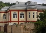 İcarəyə verilir 4 otaqlı 250 m2 villa Qusar