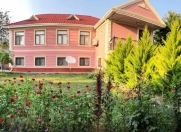 İcarəyə verilir 6 otaqlı 300 m2 həyət evi Qəbələ