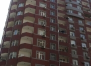 Satılır 3 otaqlı 103 m2 yeni tikili 28 May m.