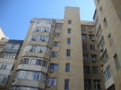 Satılır 2 otaqlı 60 m2 köhnə tikili İçəri Şəhər m.