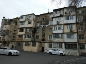 İcarəyə verilir 3 otaqlı 85 m2 köhnə tikili Elmlər Akademiyası m.