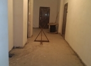 Satılır 1 otaqlı 70 m2 yeni tikili Qara Qarayev m.