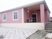 Satılır 4 otaqlı 110 m2 həyət evi Binə