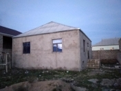 Satılır 3 otaqlı 100 m2 həyət evi Binə