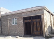 Satılır 3 otaqlı 100 m2 həyət evi Binə
