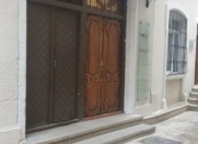 Satılır 2 otaqlı 60 m2 köhnə tikili İçəri Şəhər m.