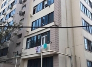 Satılır 4 otaqlı 102 m2 köhnə tikili 8 mkr