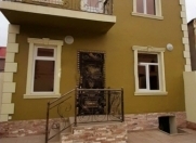 Satılır 5 otaqlı 220 m2 həyət evi Masazır