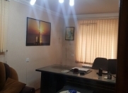 İcarəyə verilir 2 otaqlı 65 m2 ofis İçəri Şəhər m.