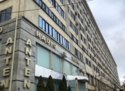 Satılır 2 otaqlı 60 m2 köhnə tikili Azadlıq prospekti m.