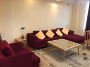 İcarəyə verilir 3 otaqlı 120 m2 yeni tikili Nizami m.