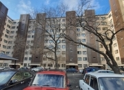 Satılır 3 otaqlı 85 m2 köhnə tikili Atatürk parkı