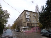 Satılır 3 otaqlı 65 m2 köhnə tikili Nəriman Nərimanov m.