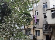 Satılır 2 otaqlı 42 m2 köhnə tikili 5 mkr