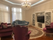 Satılır 4 otaqlı 205 m2 yeni tikili 28 May m.