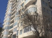 Satılır 3 otaqlı 135 m2 yeni tikili 4 mkr