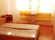 Satılır 3 otaqlı 107 m2 köhnə tikili Gənclik m.