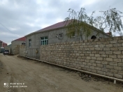 Satılır 4 otaqlı 3 m2 həyət evi Y.Ramana