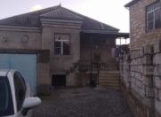 Satılır 4 otaqlı 120 m2 həyət evi Y.Ramana
