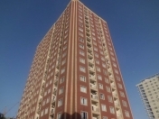 Satılır 3 otaqlı 235000 m2 yeni tikili 28 May m.