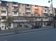 Satılır 1 otaqlı 35 m2 köhnə tikili İctimai telekanalı