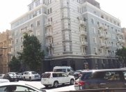 İcarəyə verilir 2 otaqlı 70 m2 köhnə tikili Sahil m.