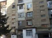 Satılır 2 otaqlı 62 m2 köhnə tikili 9 mkr