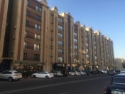 Satılır 4 otaqlı 170 m2 yeni tikili 28 May m.