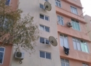 İcarəyə verilir 2 otaqlı 65 m2 köhnə tikili Y.Günəşli