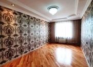 Satılır 5 otaqlı 120 m2 köhnə tikili Xalqlar Dostluğu m.