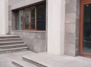 İcarəyə verilir 6 otaqlı 240 m2 obyekt Nərimanov r.