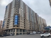 Satılır 3 otaqlı 172 m2 yeni tikili Elmlər Akademiyası m.