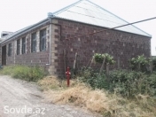 Satılır 3 otaqlı 225 m2 həyət evi Gəncə