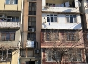 Satılır 4 otaqlı 84 m2 köhnə tikili Həzi Aslanov m.