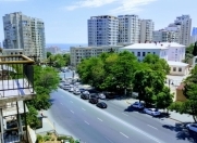 Satılır 2 otaqlı 40 m2 köhnə tikili Elmlər Akademiyası m.