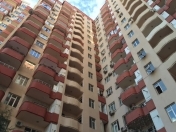 Satılır 3 otaqlı 130 m2 yeni tikili Nəriman Nərimanov m.
