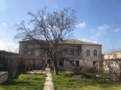 Satılır 8 otaqlı 250 m2 həyət evi Maştağa